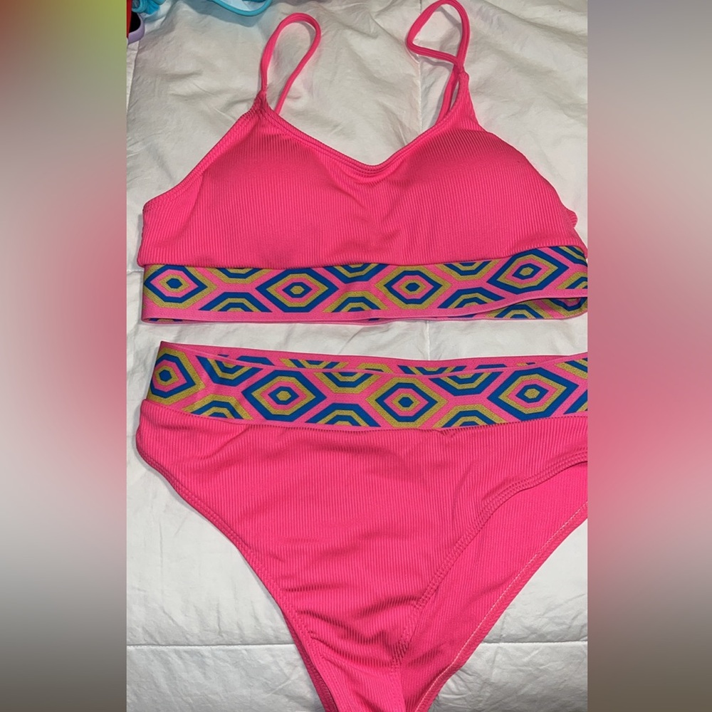 Bundle of 7 swimsuits - Picture 2 of 8